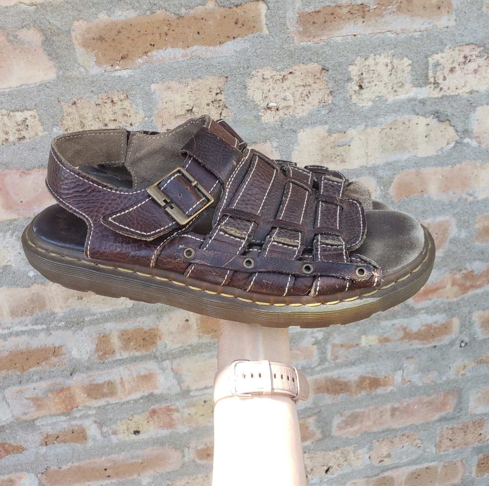 Dr Doc Martens Sandals Men's 11 US Y2K Brown Leather Fisherman Buckle 12614